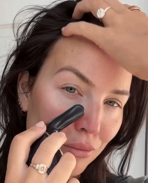 LumiLift Pro™ - Instant Glow & Lift